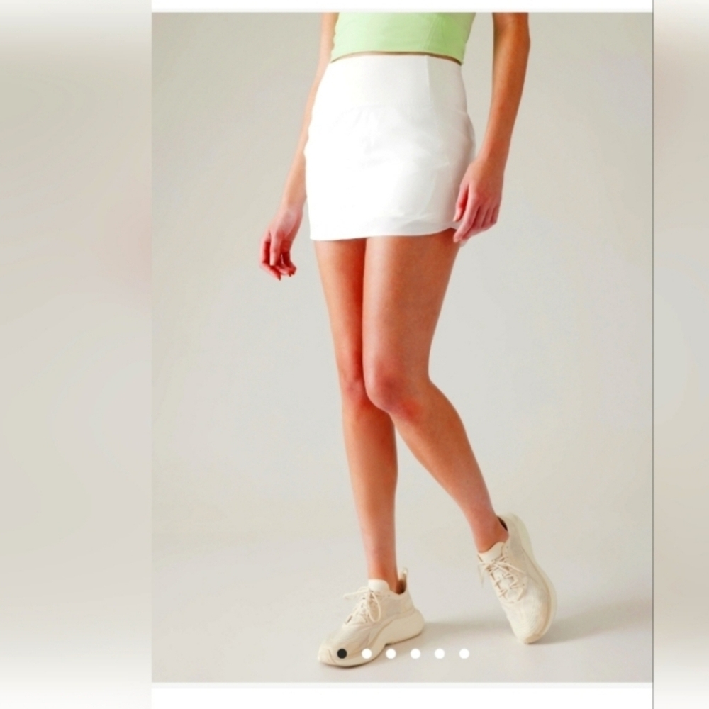 Athleta Run With It Skort